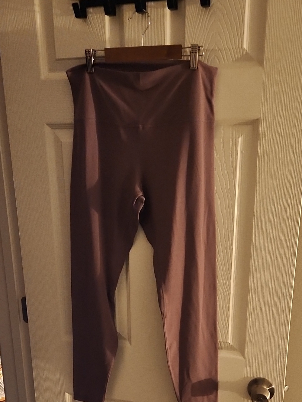Lululemon athletica High-Rise Leggings in Lavender Mauve